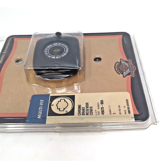 Harley Davidson Genuine NOS Chrome Brake Reservoir Cover Cap 45078-96A - Picture 4 of 4